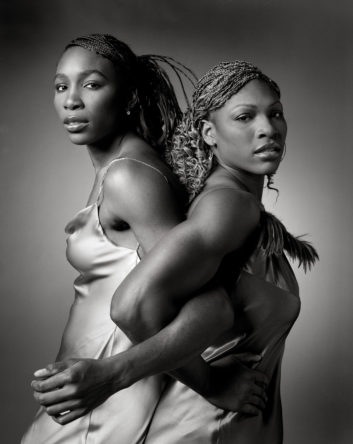 williams-sisters_avon583_WEB